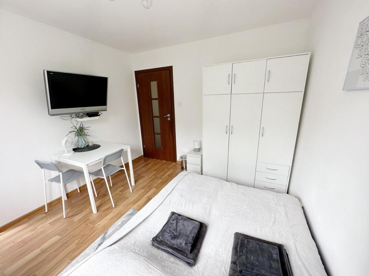 Anielewicza 26 Rooms Varsovia Exterior foto